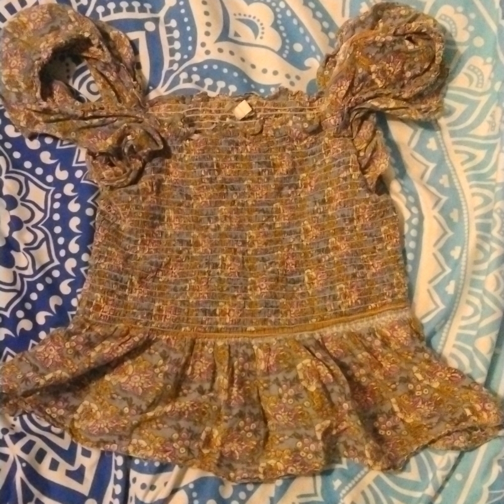 Jennifer and Grace boho roused blouse.